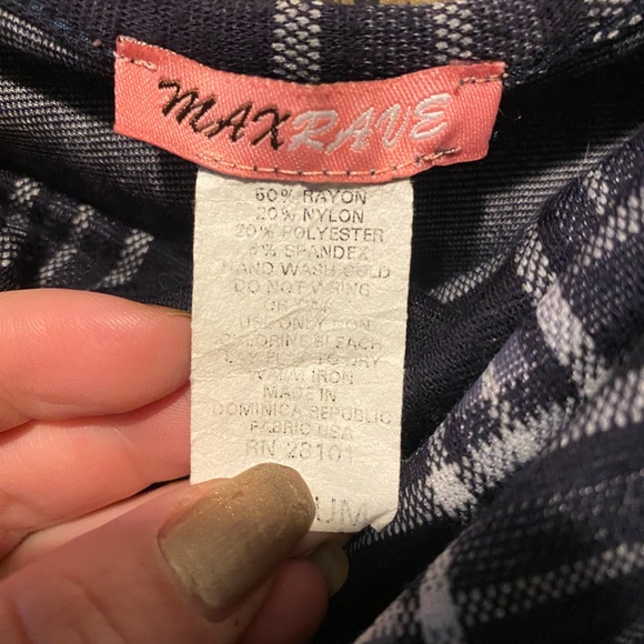 Max Rave Dress Size Medium Juniors - Picture 6 of 6